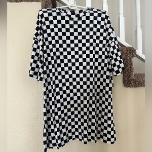 Lala checkered set! Great for the summer. size L
